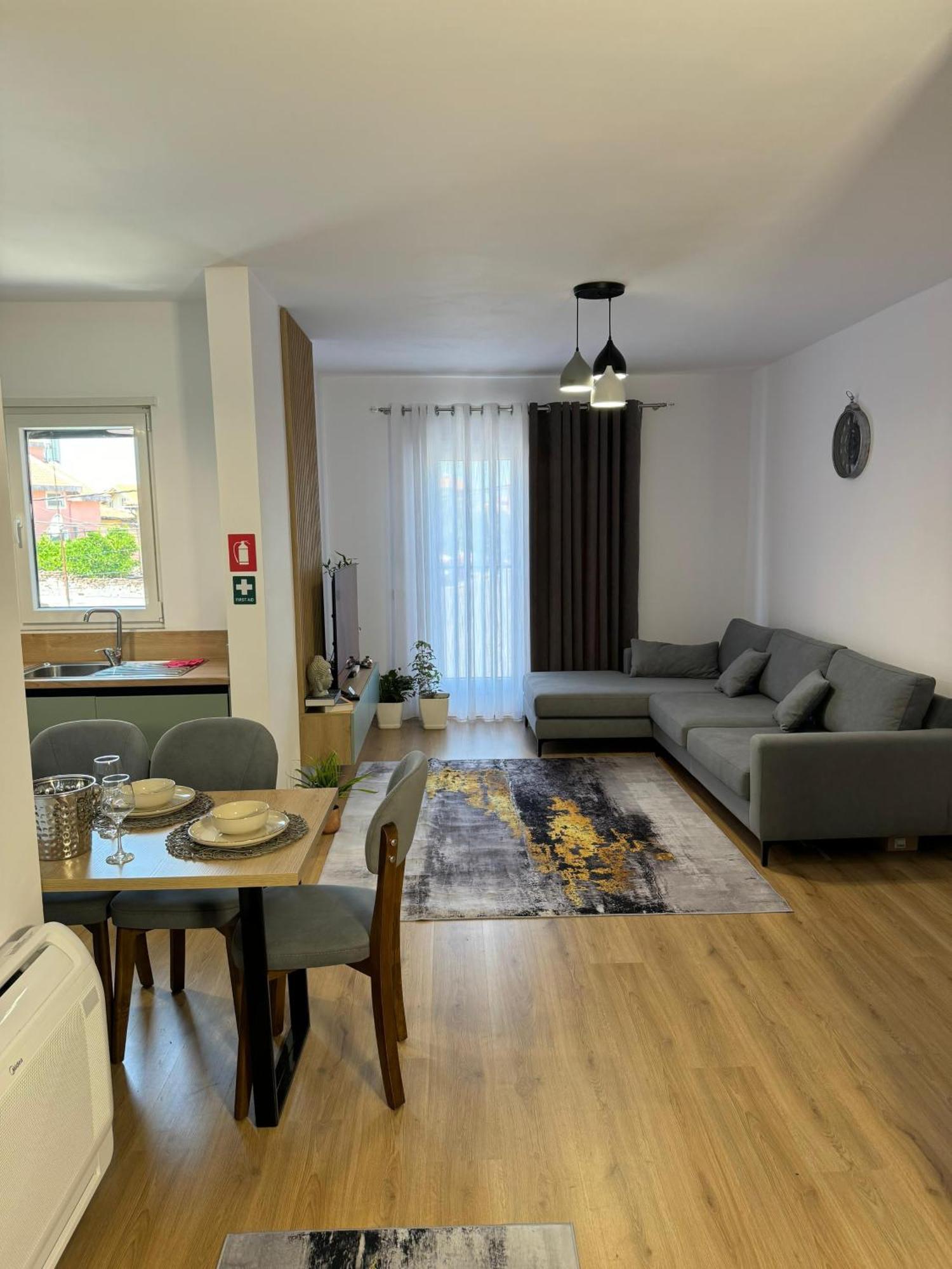 Apartment In City Center Shkodër 외부 사진